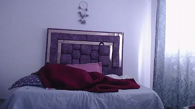 alejandrafitt online show from January 27, 2025, 1:41 pm