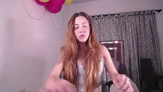 alejandrafitt online show from February 17, 2025, 3:25 am