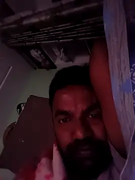 Snapshot of PVNRAO0831 chatting on September 25, 2025, 7:23 am PVNRAO0831 online show from September 25, 2025, 7:23 am