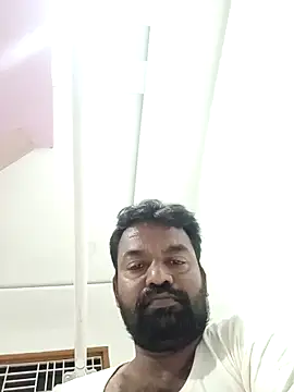 Snapshot of PVNRAO0831 chatting on October 9, 2025, 3:32 pm PVNRAO0831 online show from October 9, 2025, 3:32 pm