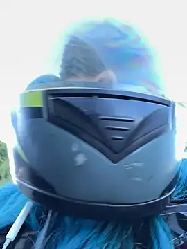 Snapshot of Lunapage chatting on January 22, 2025, 12:06 pm Lunapage online show from January 22, 2025, 12:06 pm