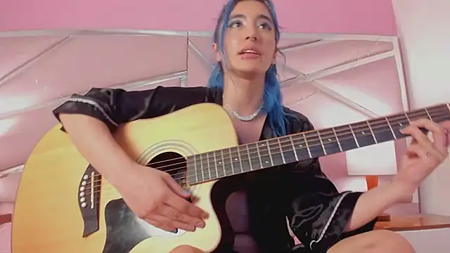 Snapshot of Lunapage chatting on February 28, 2025, 7:14 pm Lunapage online show from February 28, 2025, 7:14 pm