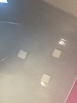 Snapshot of Lunapage chatting on March 6, 2025, 1:03 pm Lunapage online show from March 6, 2025, 1:03 pm