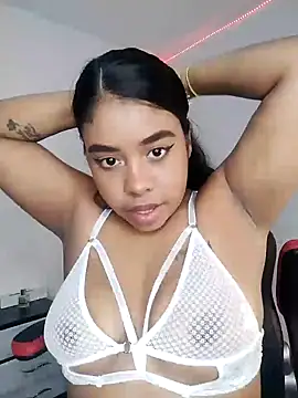 Snapshot of Fanny_Klean chatting on February 14, 2025, 1:40 pm Fanny Klean online show from February 14, 2025, 1:40 pm