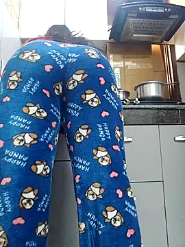 Manpreet kaur21 online show from December 30, 2024, 8:32 am