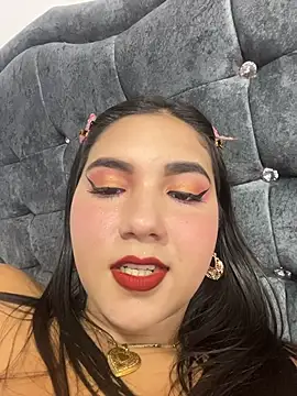 AnnaRosse1 online show from November 16, 2025, 7:19 pm