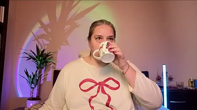 Snapshot of Niter chatting on February 24, 2026, 7:39 am Niter online show from February 24, 2026, 7:39 am