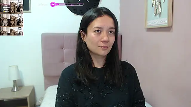 Snapshot of lanna_1878 chatting on January 24, 2025, 1:25 pm lanna 1878 online show from January 24, 2025, 1:25 pm