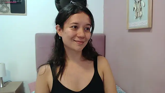 Snapshot of lanna_1878 chatting on February 26, 2025, 4:35 pm lanna 1878 online show from February 26, 2025, 4:35 pm