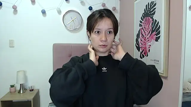 Snapshot of lanna_1878 chatting on March 18, 2026, 1:25 pm lanna 1878 online show from March 18, 2026, 1:25 pm