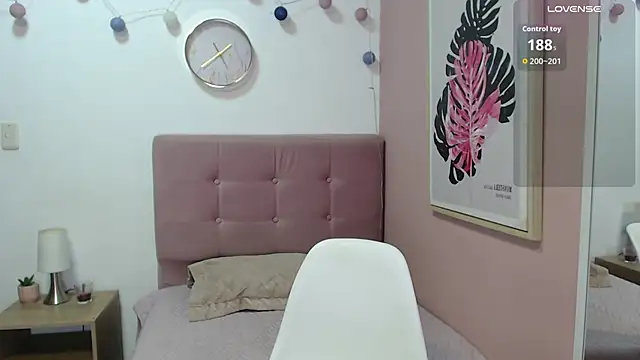 Snapshot of lanna_1878 chatting on March 27, 2026, 1:22 pm lanna 1878 online show from March 27, 2026, 1:22 pm