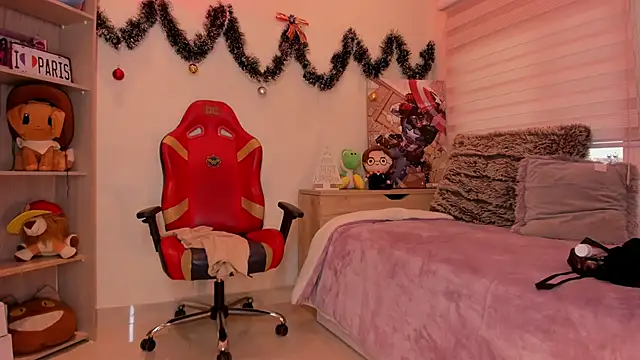 madelyn rose  online show from December 30, 2024, 6:16 pm