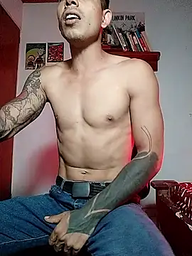 Snapshot of chero_95 chatting on November 13, 2025, 10:41 pm chero 95 online show from November 13, 2025, 10:41 pm