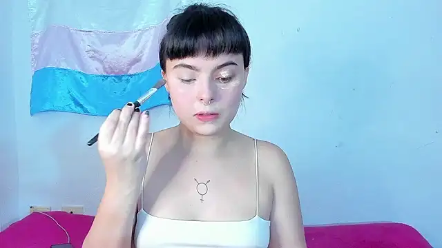 elizabethtaylorxxx online show from January 17, 2026, 8:23 pm