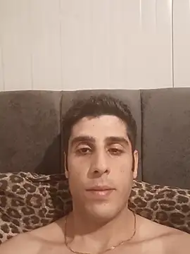 arenn1997 online show from June 19, 2026, 12:26 am