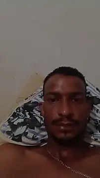 Snapshot of Ursonego chatting on October 24, 2025, 12:19 am Ursonego online show from October 24, 2025, 12:19 am