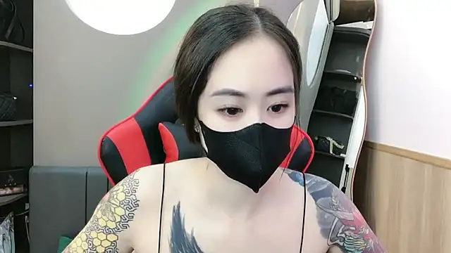 Snapshot of witch-39 chatting on December 17, 2024, 3:28 pm witch-39 online show from December 17, 2024, 3:28 pm