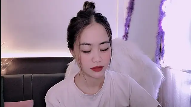 Snapshot of witch-39 chatting on February 21, 2025, 5:56 am witch-39 online show from February 21, 2025, 5:56 am