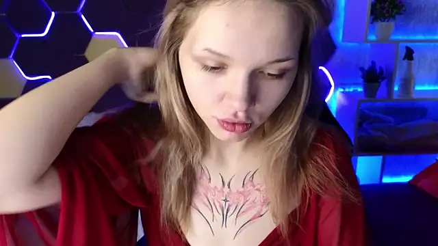 LitaBrom online show from December 15, 2024, 6:40 am