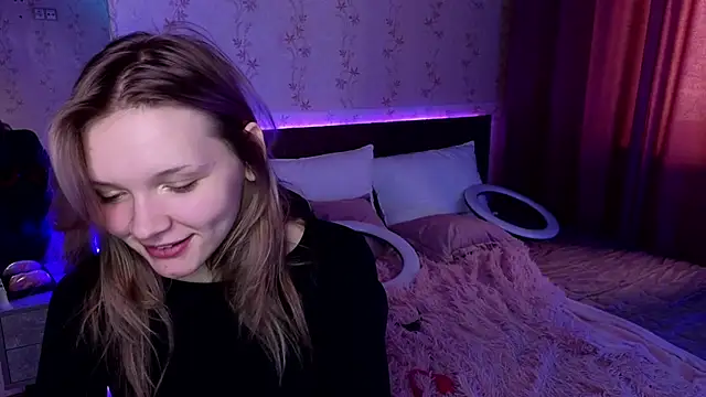 LitaBrom online show from December 18, 2024, 4:31 am