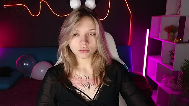 LitaBrom online show from December 20, 2024, 1:14 am