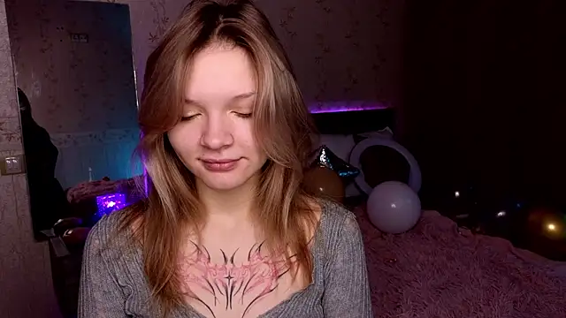 LitaBrom online show from January 13, 2025, 1:23 am