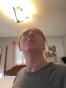 lezbean24 online show from January 31, 2026, 8:07 pm