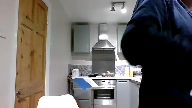 jimmybenido online show from December 27, 2024, 5:16 pm