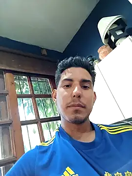 Snapshot of Cristian-2024 chatting on December 11, 2024, 10:06 pm Cristian-2024 online show from December 11, 2024, 10:06 pm