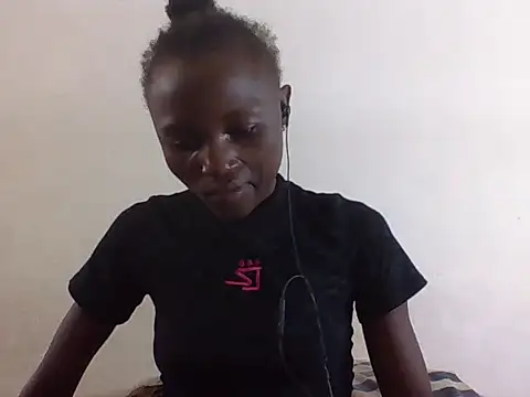 Snapshot of SexyNeedle22 chatting on February 2, 2026, 7:29 am SexyNeedle22 online show from February 2, 2026, 7:29 am