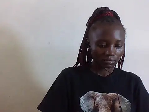 Snapshot of SexyNeedle22 chatting on February 10, 2026, 7:56 am SexyNeedle22 online show from February 10, 2026, 7:56 am