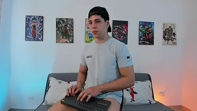 jonathanjoestar  online show from February 14, 2026, 9:00 pm