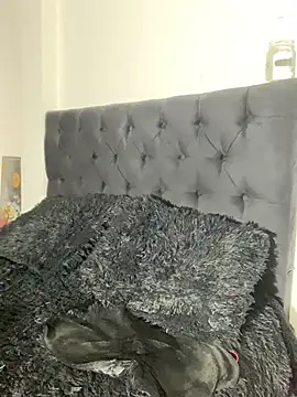 cheryl cc online show from March 6, 2025, 10:36 pm