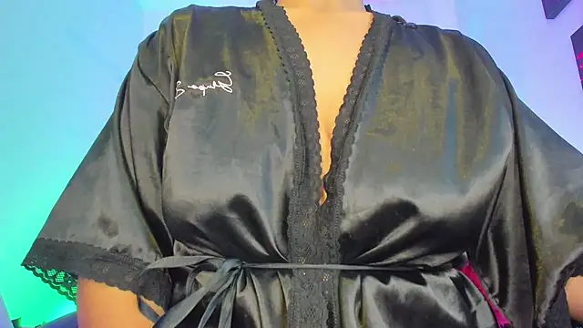 kuromi69 online show from May 15, 2026, 4:30 am