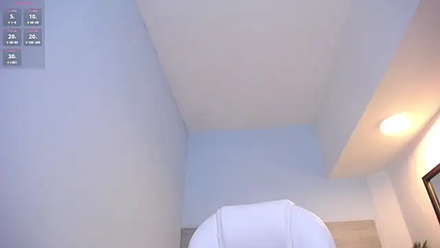 Violetta rainbow online show from February 12, 2025, 11:18 am