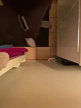 Snapshot of dimitriei chatting on October 15, 2025, 6:41 pm dimitriei online show from October 15, 2025, 6:41 pm