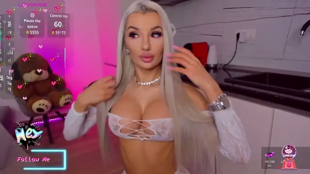 CelyneMay online show from January 15, 2026, 2:32 pm