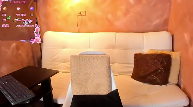 Snapshot of Atenea_Makri chatting on December 3, 2024, 5:12 pm Atenea Makri online show from December 3, 2024, 5:12 pm