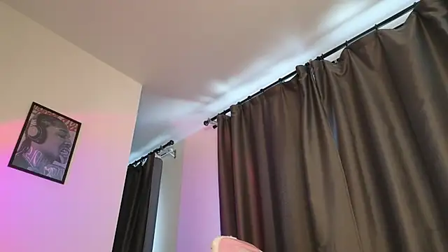 Snapshot of _eva_queen chatting on June 26, 2026, 12:20 pm eva queen online show from June 26, 2026, 12:20 pm