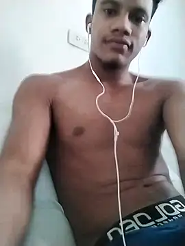 Gutierrez6383 online show from March 12, 2025, 9:24 pm