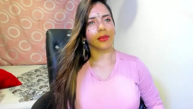 1julianasalazar online show from October 25, 2025, 4:20 am