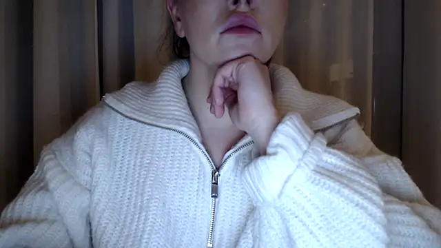 Sandysecret online show from March 13, 2025, 8:22 pm