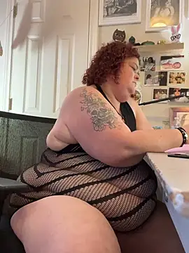 MsStrawbooty online show from March 30, 2026, 6:31 pm