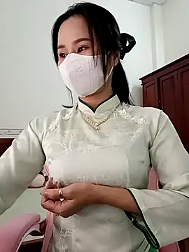    Erin    online show from February 17, 2026, 3:14 am