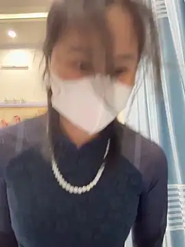 Snapshot of ___Erin___ chatting on June 4, 2026, 2:45 pm Erin online show from June 4, 2026, 2:45 pm
