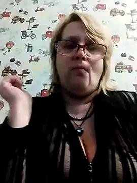 Forest-Lady online show from February 20, 2025, 4:14 pm