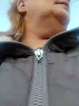 Forest-Lady online show from March 21, 2025, 3:24 pm