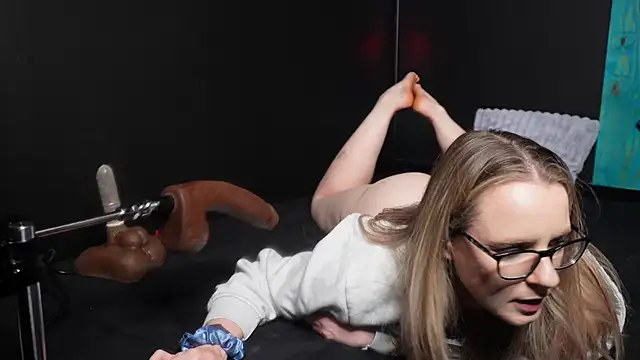 little princess92 online show from October 25, 2025, 10:26 pm