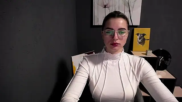 lady olivia  online show from March 25, 2026, 1:28 pm