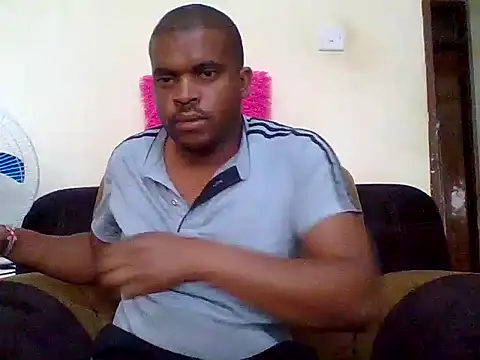 Snapshot of lui_cuuty chatting on September 15, 2025, 6:02 am lui cuuty online show from September 15, 2025, 6:02 am